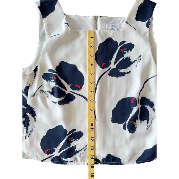 Lucy Paris White Navy Floral Print Sleeveless Cropped Blouse Top - Size Large - Picture 6 of 13